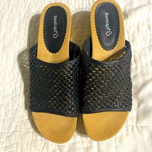 New Black Wedge Sandals